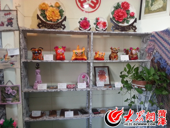 琳瑯滿目的手工作品 琳瑯滿目的手工作品